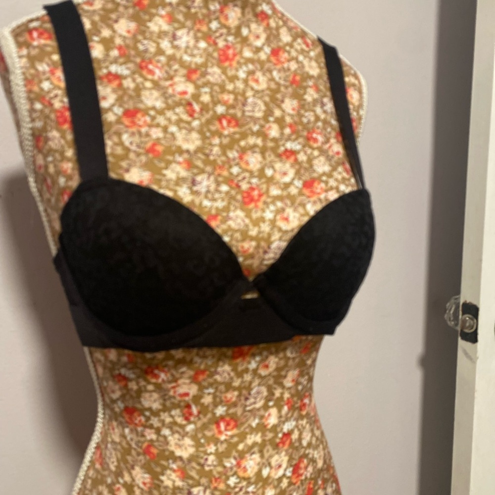 DKNY Bra with Adjustable Straps